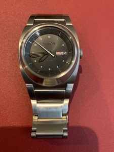 美品　nixon ニクソン　DON 廃盤　OLD A358 000 文字盤黒