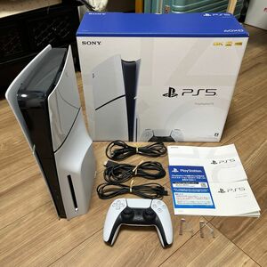 【美品】SONY ソニー 新型 PS5 PlayStation5 初期化済 CFI-2000A01 ディスクドライブ搭載 箱付