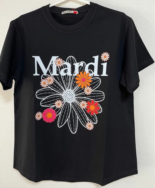 人気　Mardiマルディメクルディ Tシャツ　ブラックホワイト　韓国