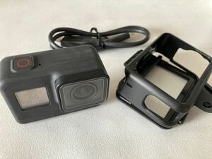 GoPro HERO7 BLACK（ゴープロヒーロー７ブラック）＋純正充電池＋純正USBケーブル＋汎用ケース