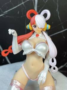 ワンピース 【キャストオフ】リペイント、ウタ　フィギュア高 11cm（ナミ、ロビン、ボア・ハンコック、ウタ ）ONE PIECE 