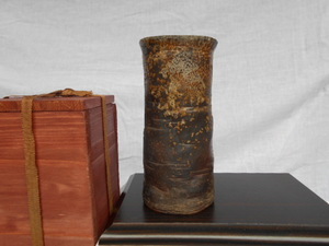  old Bizen tube flower go in peach mountain ~ Edo era 