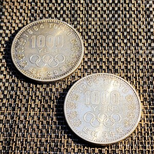  thousand jpy silver coin 2 sheets 1000 jpy Showa era 39 year 1964 Tokyo Olympic commemorative coin silver coin silver Tokyo . wheel coin amount eyes total 39.3g old house .... collection goods discharge 