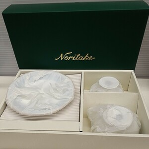 未使用 Noritake ノリタケ レースウッドゴールド カップ&ソーサー 2客セット 食器 箱付き み