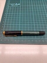 PELIKAN ペリカン W-GERMANY 万年筆 緑縞 グリーン×ブラック ペン先 14C-585 筆跡未確認ジャンク品 ま_画像6