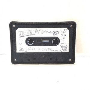 アンダーカバー UNDER COVER - PVC(塩化ビニール) 黒×白 カセットテープ/マチなし ポーチ