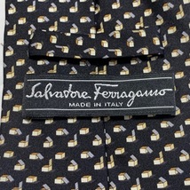 サルバトーレフェラガモ SalvatoreFerragamo - 黒×グレー×マルチ メンズ ネクタイ_画像3