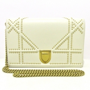  Dior / Christian Dior DIOR/ChristianDior S0328PSKN Dio llama leather ivory chain wallet / studs purse 