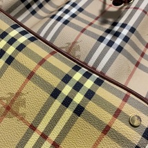 バーバリーロンドン Burberry LONDON ショルダーバッグ - PVC(塩化ビニール)×レザー ベージュ×黒×マルチ チェック柄/巾着型 バッグ_画像9