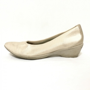  Fit Fit fitfit pumps 23.5 - satin ivory lady's lame / Wedge sole shoes 