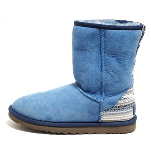 UGG Australia