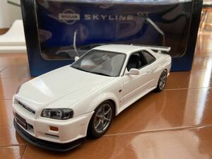 ★美品 1/18 オートアート 日産 スカイライン R34 GTR V-SPEC ホワイト GT-R AUTOart 当時物