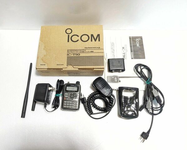 ICOM IC-T90 50/144/430MHz FMトランシーバー