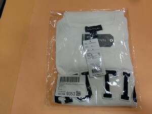 T【オ5-53】【送料無料】未開封/NAUTICA フロントロゴアップリケ刺繍長袖Tシャツ ホワイト/キッズM(140～150cm)/3733225