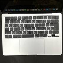 【中古 超美品】MacBook Air 13インチ M3(8コアCPU/8コアGPU) 8GB/256GB シルバー MRXQ3J/A バッテリー最大容量100% 2024年モデル_画像2