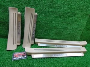 9EH2079EI2 ) レクサス LS600h ハイブリッド　UVF40/UVF45 純正メッキスカッフプレート４枚セット