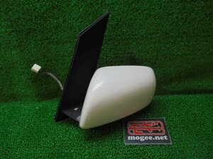 9EG4572OF4 ) トヨタ ヴォクシー AZR60G 後期型 純正電格サイドドアミラー左　ムラカミ7500