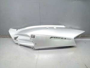 β240510-1 ホンダ フォルツァ FORZA MF06 (H13年式) 純正 ボディカバー サイドカバー 左 破損有り！