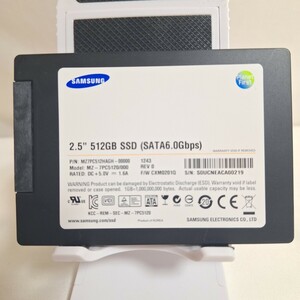 SAMSUNG SSD SATA 512GB 2.5インチ CrystalDiskInfo正常動作確認済