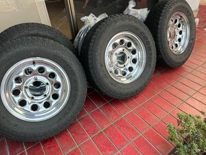 ジムニーJA11タイヤTOYO OPEN COUNTRY 215/75R15 