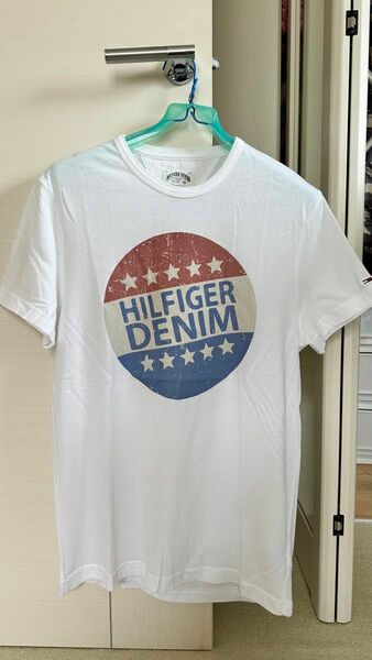 TOMMY HILFIGER DENIM 半袖Tシャツ　プリント