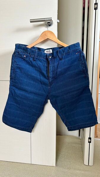 TOMMY HILFIGER DENIM ハーフパンツ インディゴ