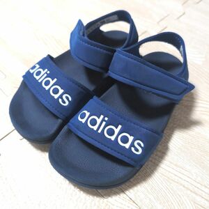 adidas　サンダル　17cm　ブルー　男の子　キッズ 軽量