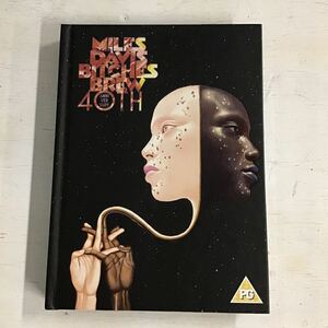 15 中古品 マイルス・ディヴィス BITCHES BREW:40TH ANNIVERSARY COLLECTOR‘S EDITION 輸入盤 (60)