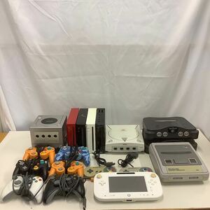 24 [ junk ]Nintendo Game Cube other retro game machine other controller bundle (140)