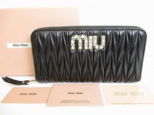 【展示保管品】 ミュウミュウ miu miu マトラッセ ミュウC レザー ラウンドジップ 長財布 ラウンドファスナー 長財布