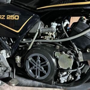 RZ250 RZ350 RZ250R RZ350R クラッチカバー 音叉マーク 29L 51L 1xg 3HM 4L3 4LO 