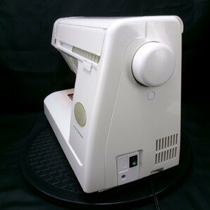 ★自動糸調子、70種類模様縫い★ジャノメミシン チェリオスＤＸ Ｎ８９０２★美品★の画像3