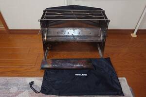 ** used ** Uni frame (UNIFLAME) firewood grill regular + Lost ru wall open-air fireplace **