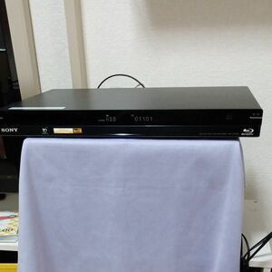 ＳＯＮＹ ブルーレイレコーダー　２０１１年　BDZ-AT300S 500GB