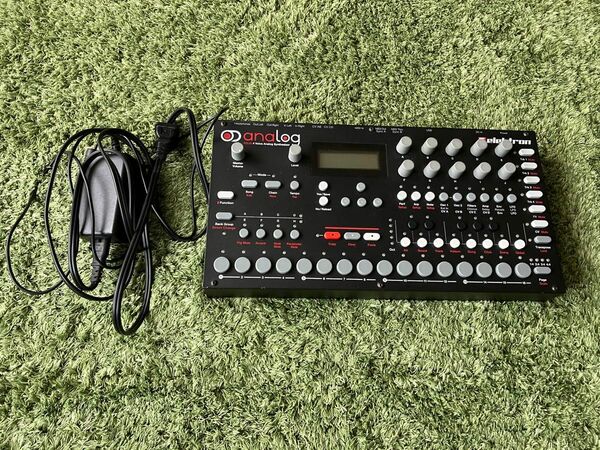 Elektron Analog Four アナログシンセサイザー