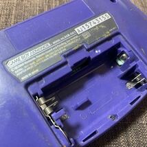 現状品 任天堂 ゲームボーイアドバンス Nintendo GAMEBOY ADVANCE GBA 本体 AGB-001 バイオレット _画像3