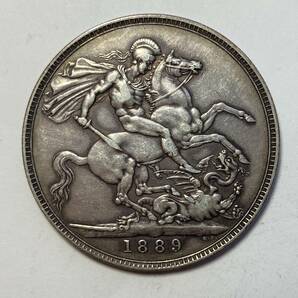 １円スタート! ・1889 イギリス １クラウン銀貨 ビクトリア・アンティーク コインの画像4