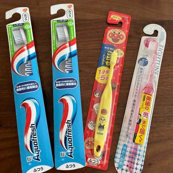 歯ブラシ４本セット　新品