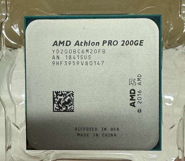 AMD Athlon PRO 200GE