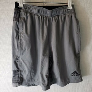 Y11　adidas　アディダス　メンズ　ショートパンツ　ハーフパンツ　サイズS　まとめ買いがお得