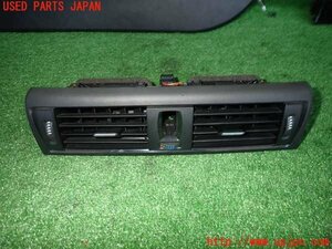 2UPJ-16187526]BMW 116i(1A16)(F20)エアコン吹き出し口1 (真中) 中古