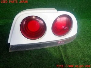 2UPJ-15111530]スカイライン R33系 1996y 2ドアセダン(ECR33) 右テールランプ 中古