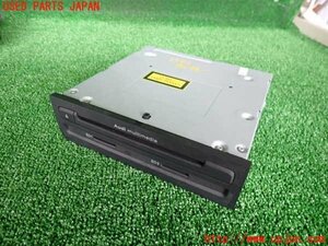 2UPJ-13916589]アウディ・A8(4HCREF)カーナビゲーション HDD 中古