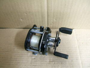 中古 DAIWA ダイワ phantom SM-2 ベイトリール 釣り具 釣具 動作品　172