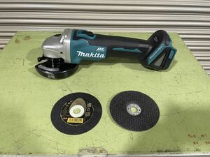 マキタ makita GA404DN 充電式ディスクグラインダ 18V 100mm 電動工具 コードレス 充電式 研磨機 GA504DN GA412 GA403 GA402 GA408