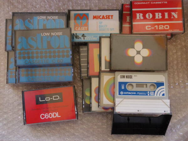 【昭和レトロ】古いカセットテープまとめて２０本　　日立／ROBIN／アストロン