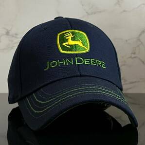 【未使用品】115KB★JOHN DEERE ジョン・ディア キャップ 帽子 CAP ファンにも嬉しいクールなネイビーの伸縮素材《伸縮前58㎝～61㎝位迄》の画像1