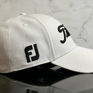 【未使用品】56B★Titleist タイトリスト ゴルフ キャップ 帽子 CAP 上品で高級感のあるホワイトにシリーズロゴとFJロゴ♪《FREEサイズ》の画像4