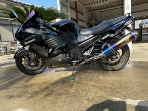 ☆ZZR1400☆Kawasaki☆After-marketマフラー☆Steeringヒーター☆