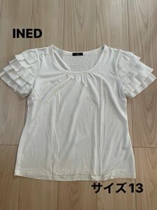 ＊イネド：サイズ13：白色のフリル袖の半袖Tシャツ＊